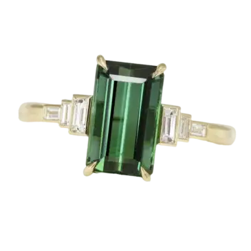 سنگ تولد چه تورمالین سبز Green Tourmaline ماهی است ؟
